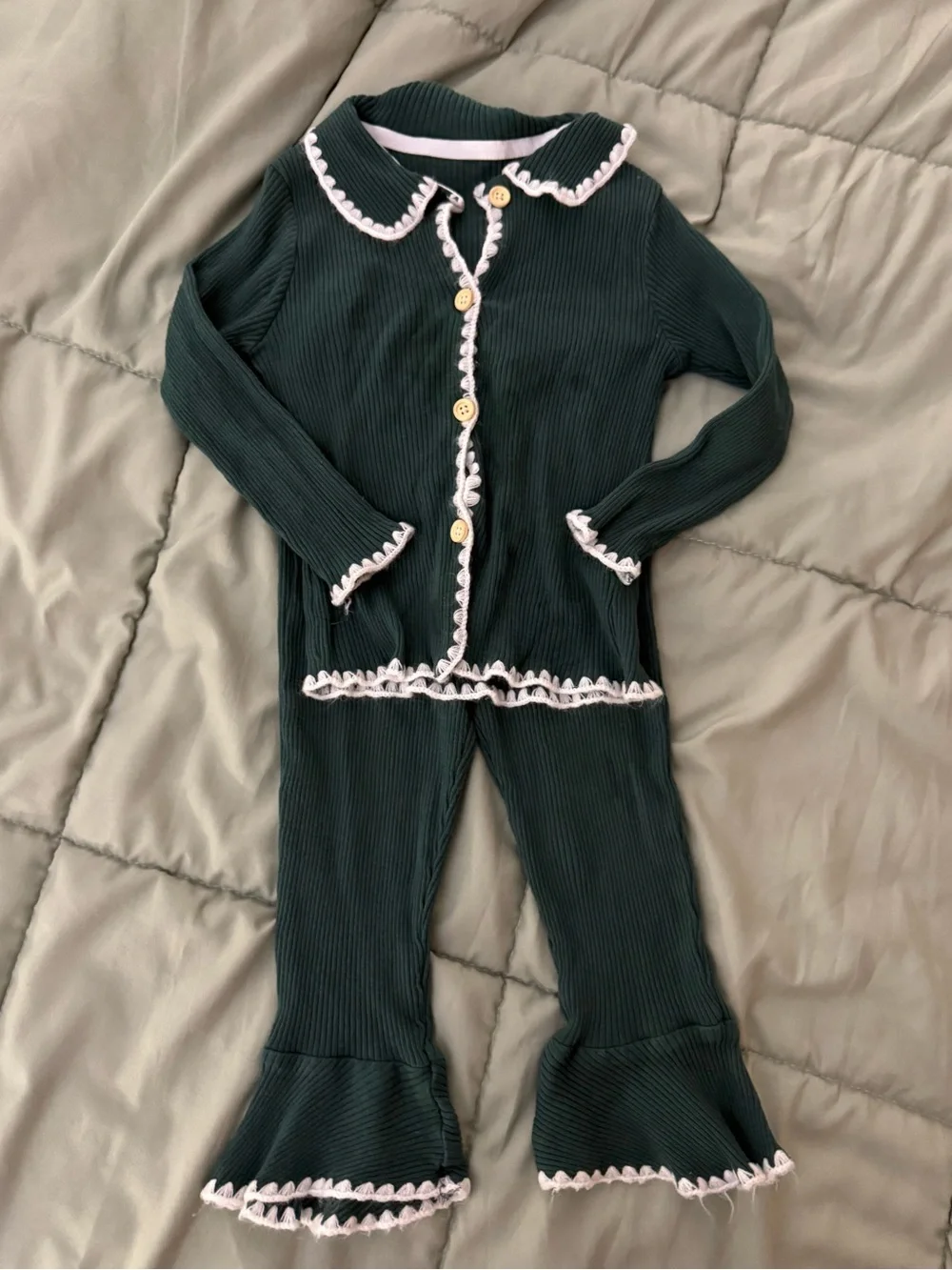 Source Unknown Dark Green Ribbed Knit Matching Set with Pink Trim